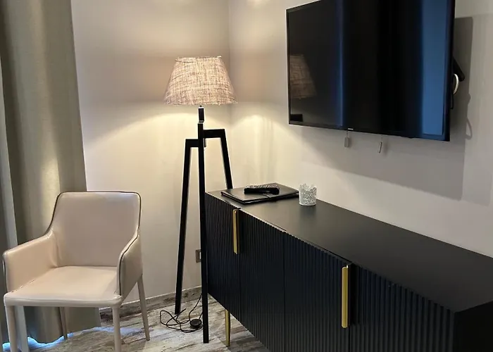 Colonna 18 By Ghor *